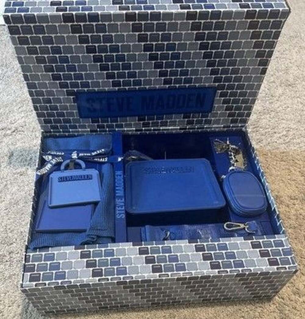 Steve Madden Cobalt All About Evelyn Set